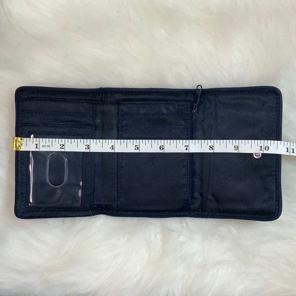 Vera Bradley Paisley Wallet (GUC)❤️🤍💙 - Picture 11 of 11